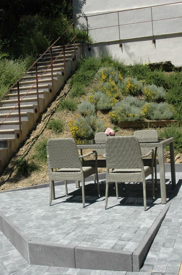 Les Jardins De Soulane B&B - Adults Only Belcastel-et-Buc Zewnętrze zdjęcie