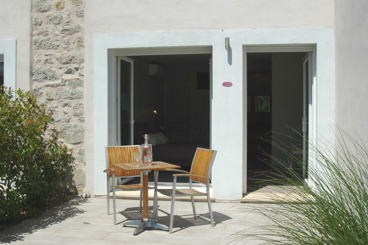 Les Jardins De Soulane B&B - Adults Only Belcastel-et-Buc Zewnętrze zdjęcie