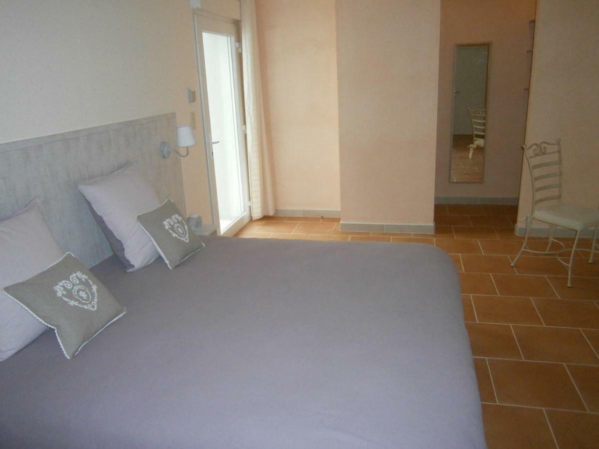 Les Jardins De Soulane B&B - Adults Only Belcastel-et-Buc Zewnętrze zdjęcie